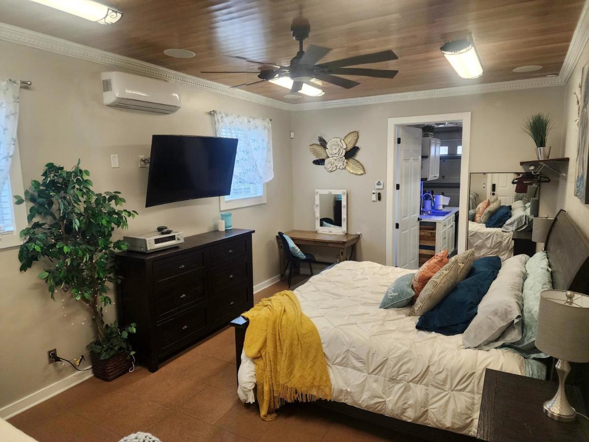 Hidden Gem Guest House Panama City Beach Exterior photo