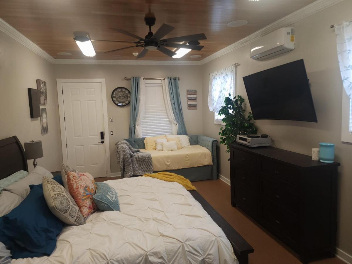 Hidden Gem Guest House Panama City Beach Exterior photo
